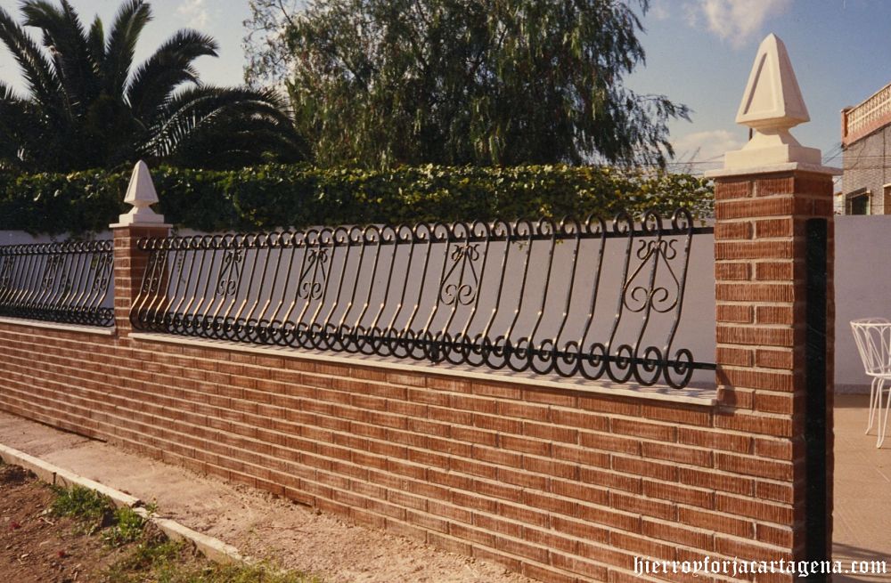 Puertas y barandillas de hierro