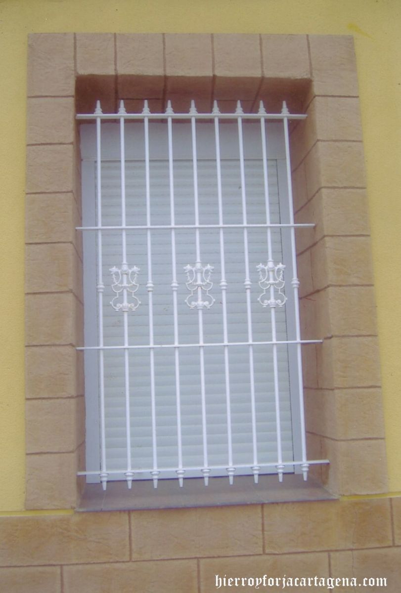 Reja de hierro